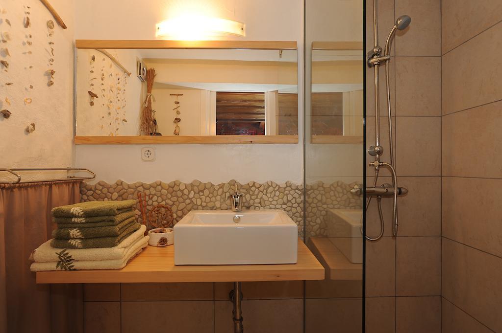 Apartments Authentic Baska 2 Room photo